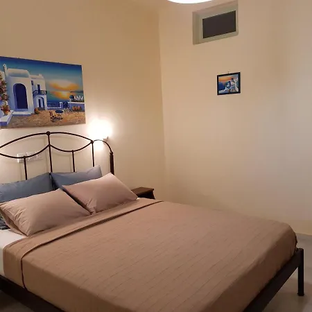 Villa Irini Studios Aparthotel 2*