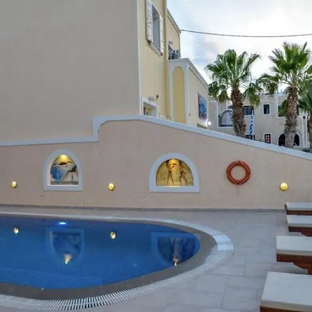 Villa Irini Studios Aparthotel 2*