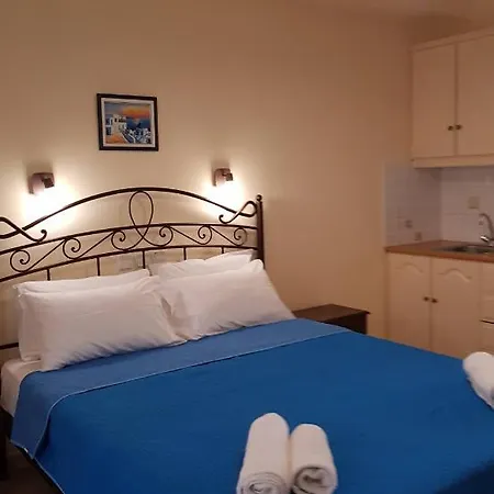Villa Irini Studios Aparthotel