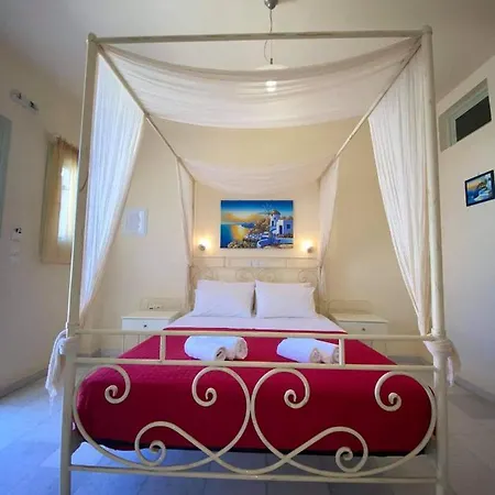 Aparthotel Villa Irini Studios 2*