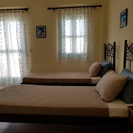 Villa Irini Studios 2* Kamári