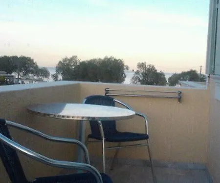 Villa Irini Studios 2* Kamári