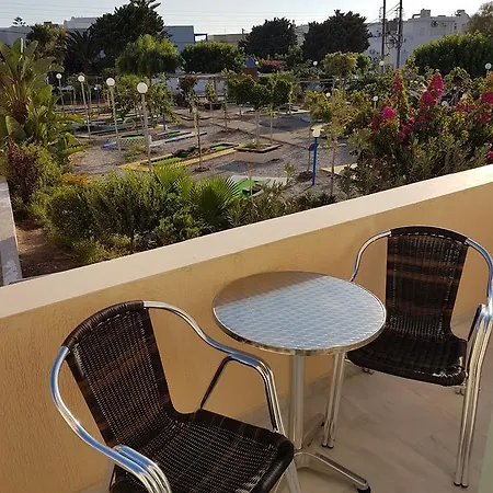 Aparthotel Villa Irini Studios