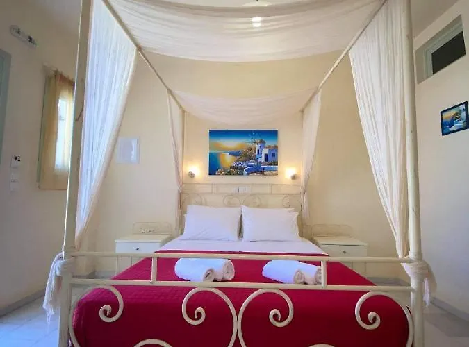 Apart-hotel Irini 2*