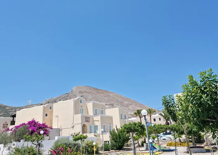 Apart-hotel Irini 2*