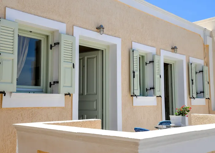 Irini Apart-hotel Kamári