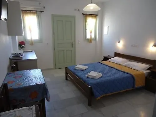 Apart-hotel Irini 2*